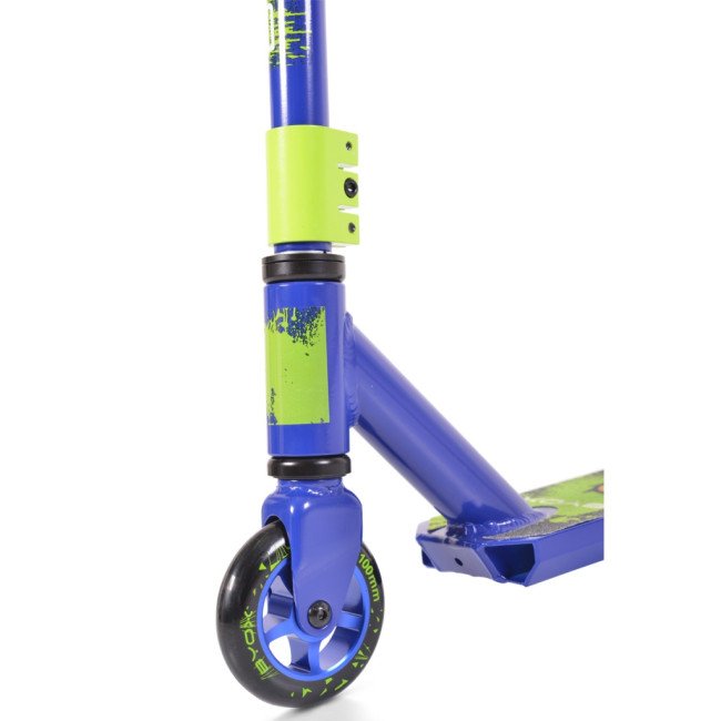 Stunt Snake scooter
