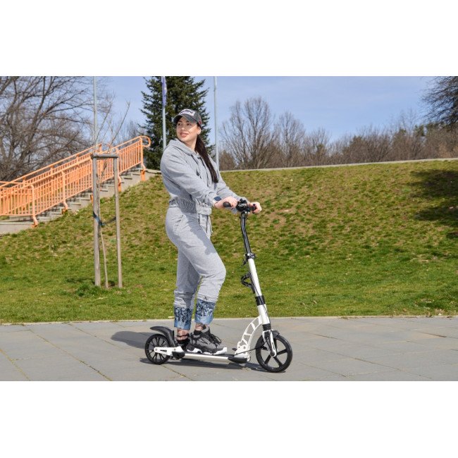 Scooter Contrast μαύρο