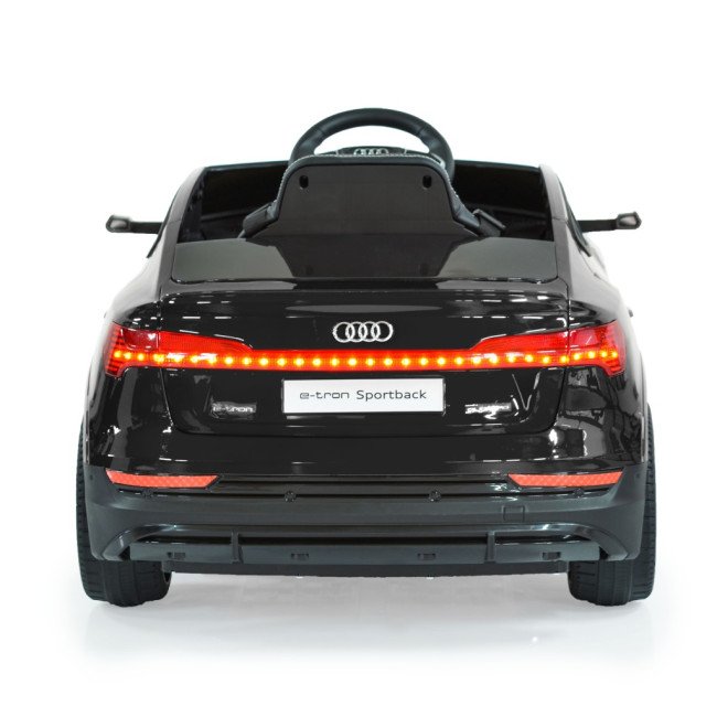 Μπαταρία τζιπ Audi Sportback μαύρο μεταλλικό Μπαταρία τζιπ Audi Sportback μαύρο μεταλλικό