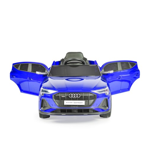 SUV Audi Sportback μπλε μεταλλικό με μπαταρίες SUV Audi Sportback μπλε μεταλλικό με μπαταρίες
